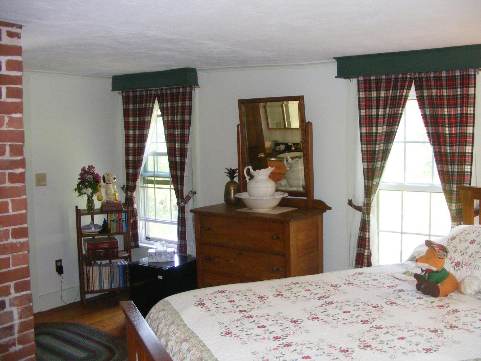 The Tartan Fox At The Meadmere Swanzey Bagian luar foto